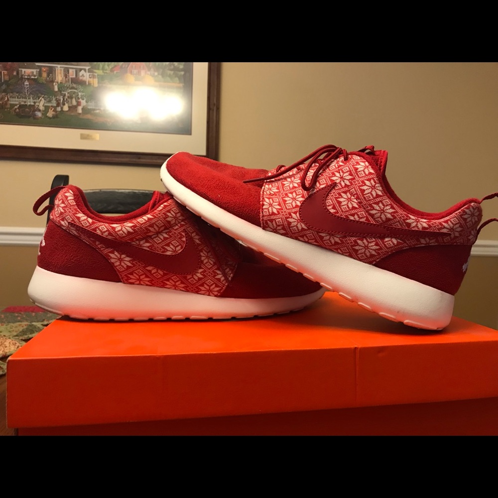 2015 Limited Edition Nike Roshe “Winter Yeti”